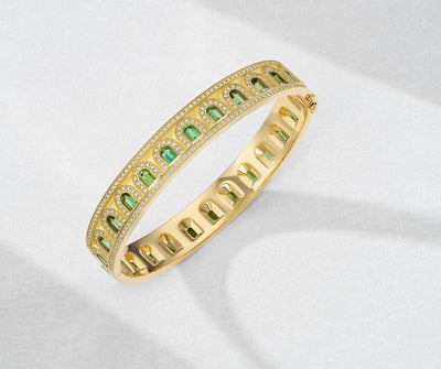 L'Arc Deco Bangle in 18k Yellow Gold with DAVIDOR Arch Cut Green Tourmalines and Brilliant Diamonds - DAVIDOR