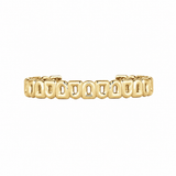 The Pop Arc Inverse Bangle MM in 18k yellow gold features a repeating pattern of rounded rectangular links with open centers, inspired by DAVIDOR Pop Arc. This polished architectural cuff has an open back for an adjustable fit.