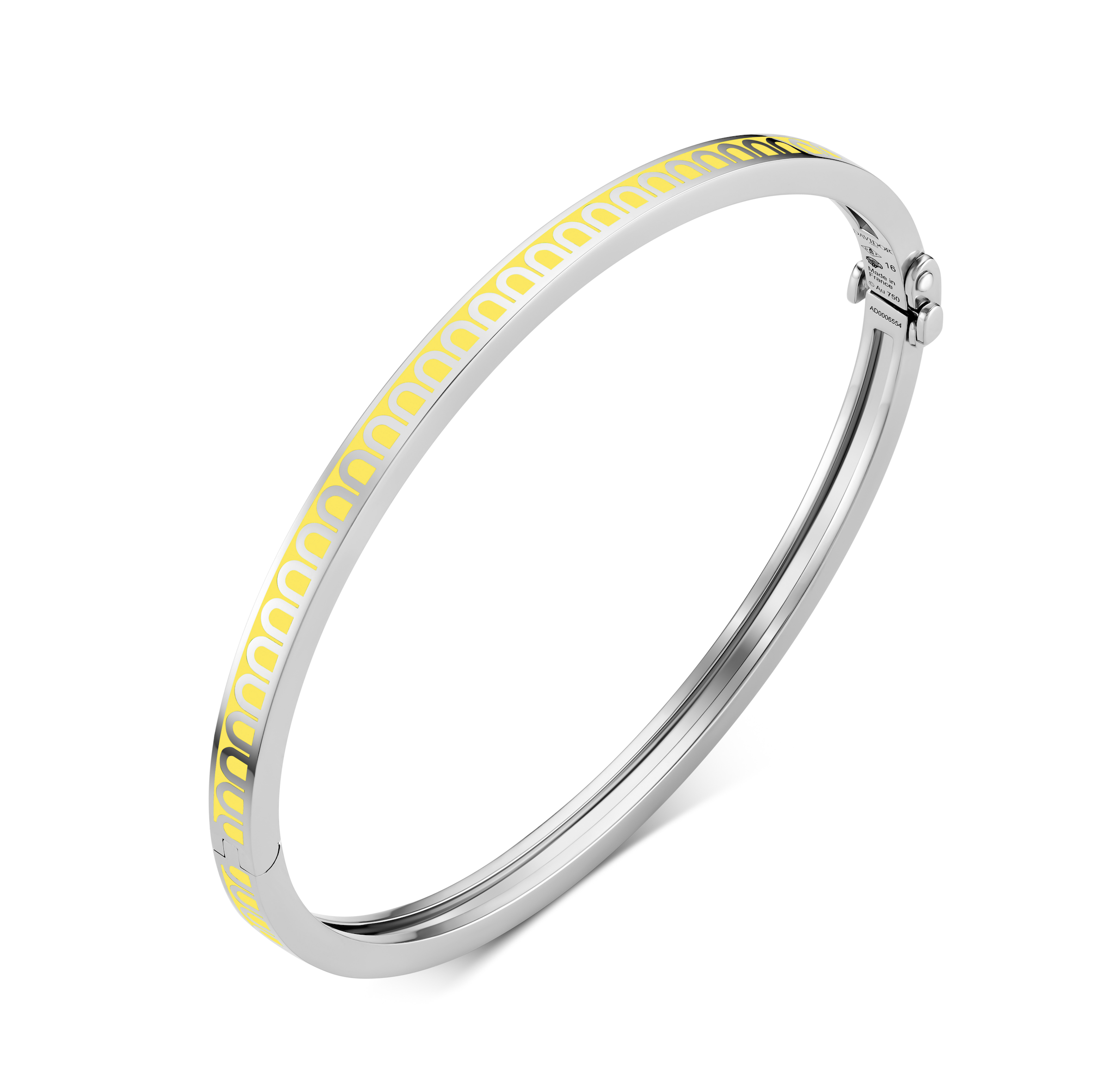 The L’Arc de DAVIDOR Bangle Mini is expertly crafted in 18k white gold and accented with lacquered ceramic, showcasing a striking geometric motif along the outer edge. Finished with a secure clasp and made in France, this bangle exemplifies timeless elegance and artisanal skill.